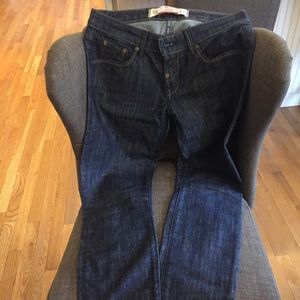 Easy Money jeans